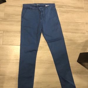 Levi’s 27 chino high rise skinny jeans.